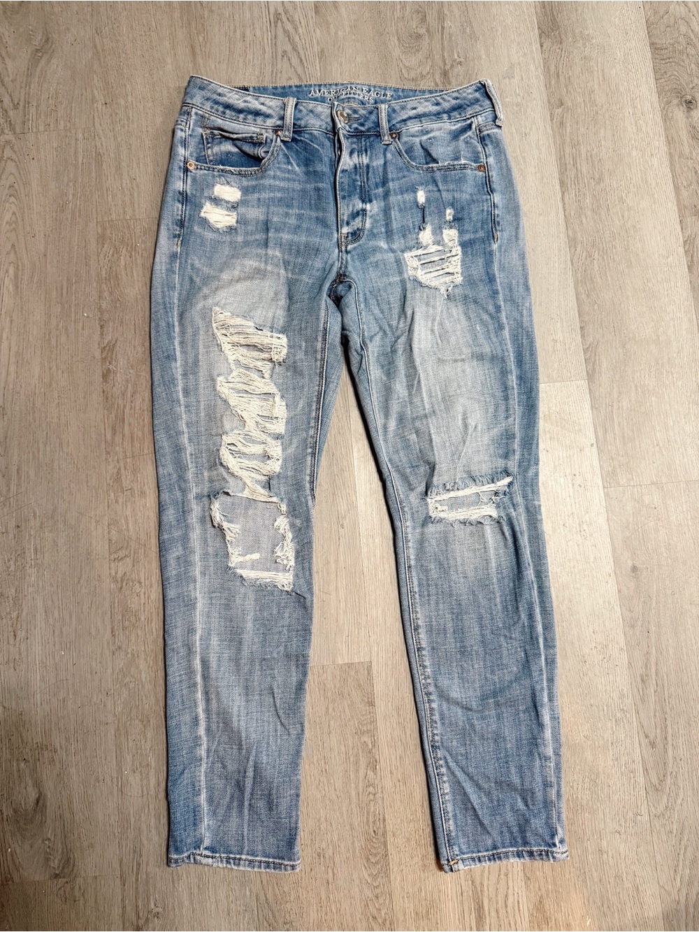 •AMERICAN EAGLE• TOMGIRL JEANS